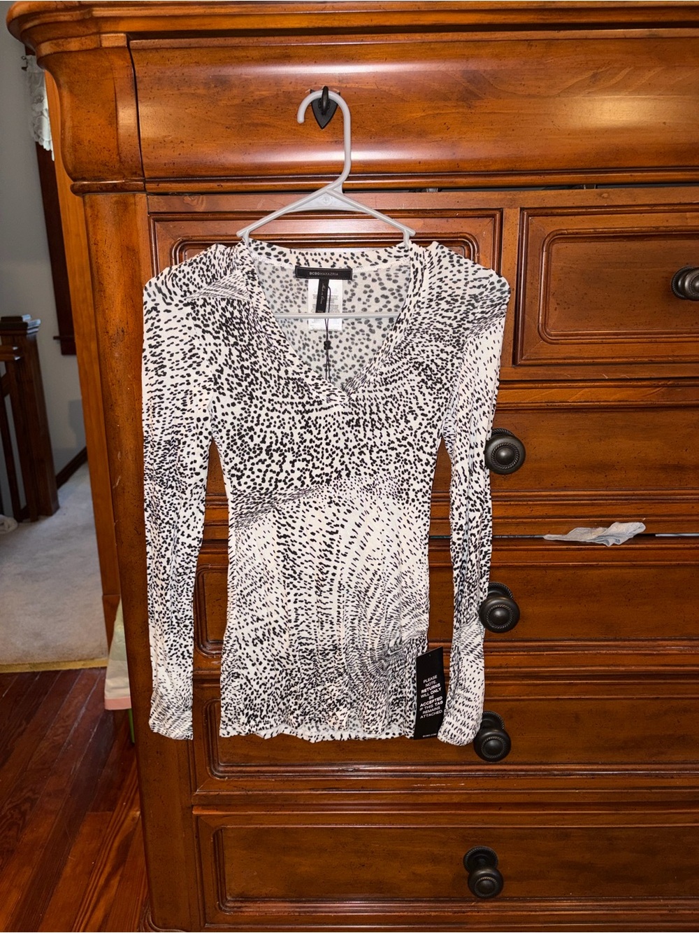 NWT BCBGMAXAZRIA Jan Abstract Animal Print Ruched Long Sleeve Top XXS